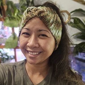 Meet your Posher, Monica